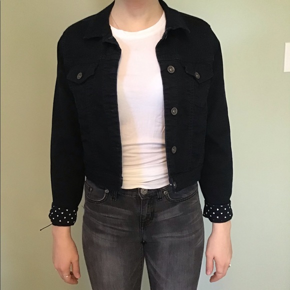 Jean jacket - Picture 1 of 4